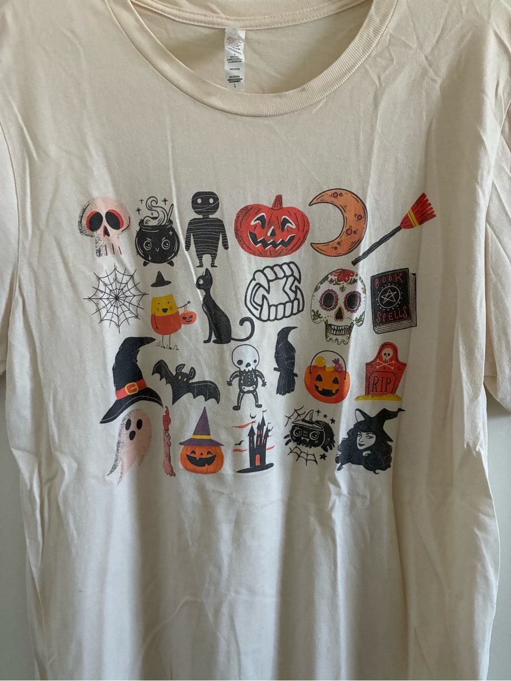 Woman Halloween Icon Print Costume Tee - Cream/Orange